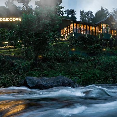 Meppādi Iron Bridge Coveヴィラ エクステリア 写真